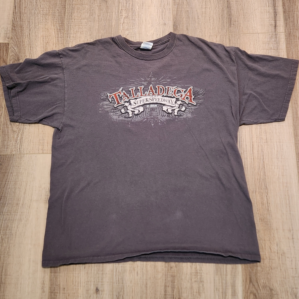 Talladega Superspeedway Nascar TShirt Mens Xl Gildan Short Sleeve Racing